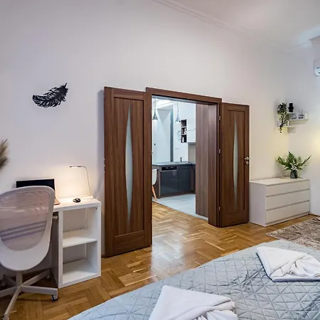 Silver Swan Downtown With Parking Apartament Budapesta